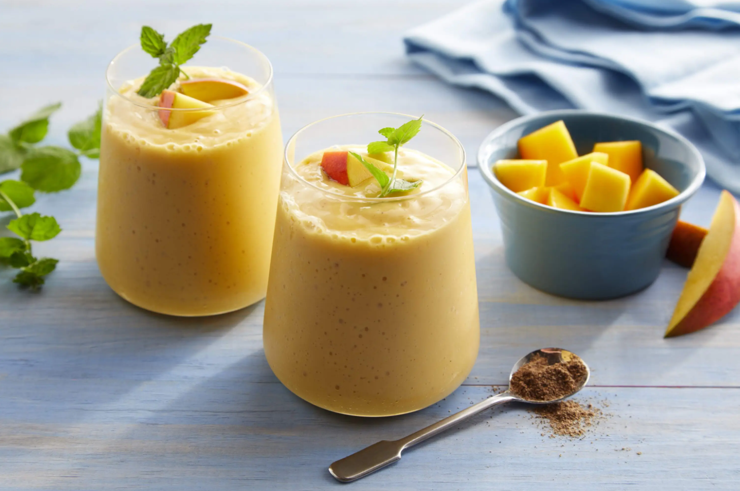 Halal Mango Lassi: A Refreshing Indian Yogurt Drink