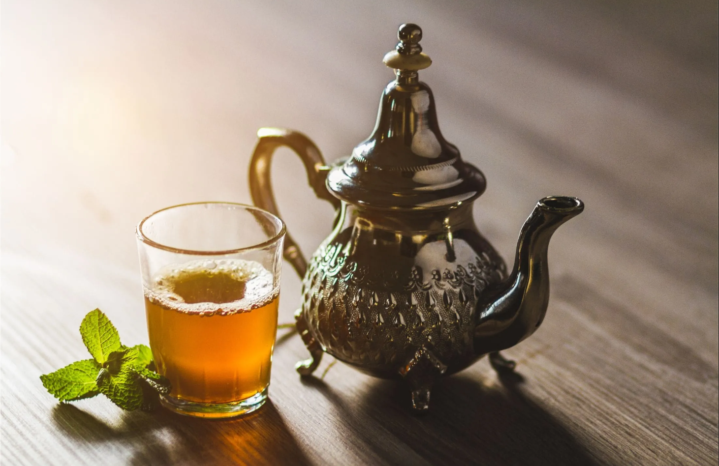 Halal Moroccan Mint Tea: A Refreshing Herbal Delight